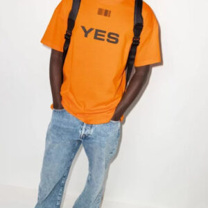 VETEMENTS Slogan-Print Short-Sleeved T-Shirt